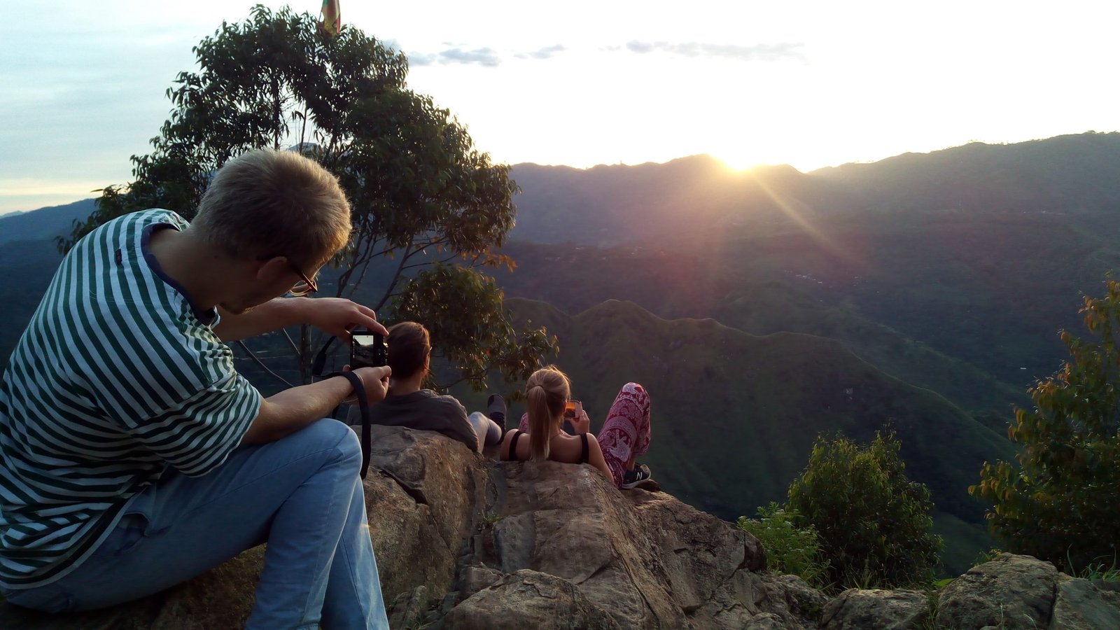 Ella Rock Sunrise Private tour - 4restLankaTours - Ella Rock Hike